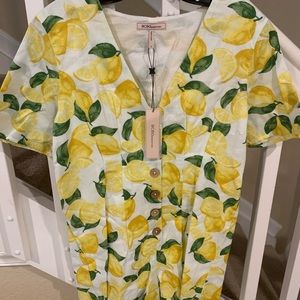 Bcbg lemon print romper NWT
